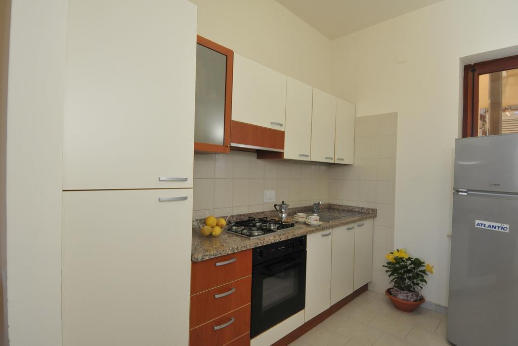 Residence Sicilia Mare- Casa Vacanza สโกลิตตี ภายนอก รูปภาพ
