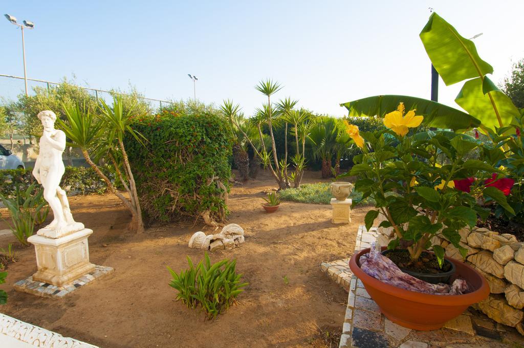 Residence Sicilia Mare- Casa Vacanza สโกลิตตี ภายนอก รูปภาพ